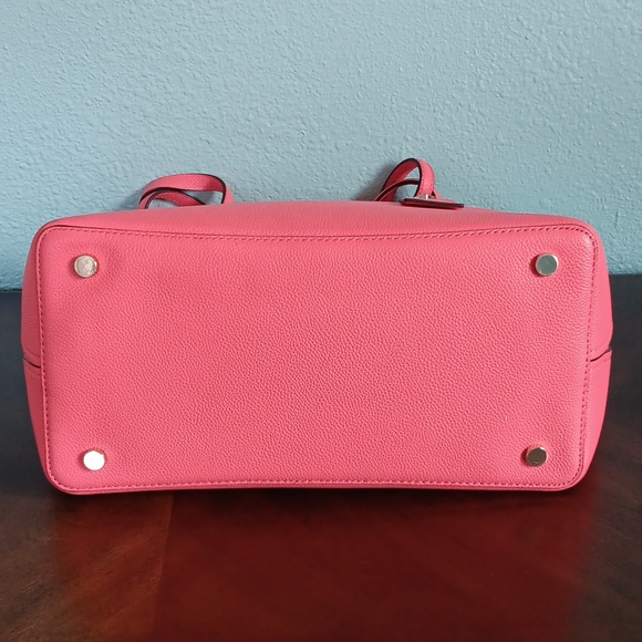 Cheery Kate Spade Tote - Picture 4 of 7